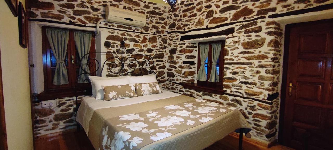 Mansion Terpou Hotel Áyios Vlásios Eksteriør billede