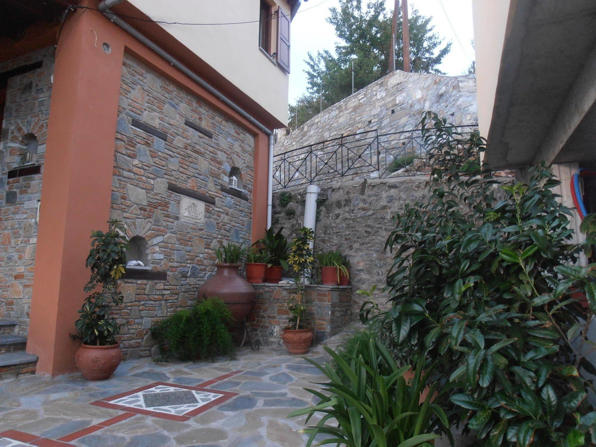 Mansion Terpou Hotel Áyios Vlásios Eksteriør billede